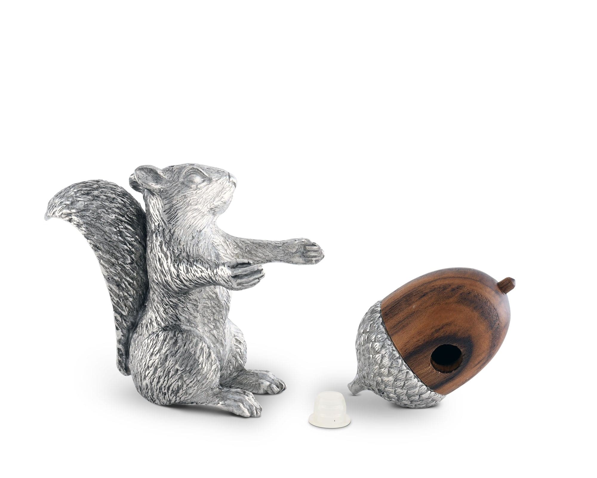 Vagabond House Squirrel with Wood Acorn Salt & Pepper Shakers - Thumbnail 2